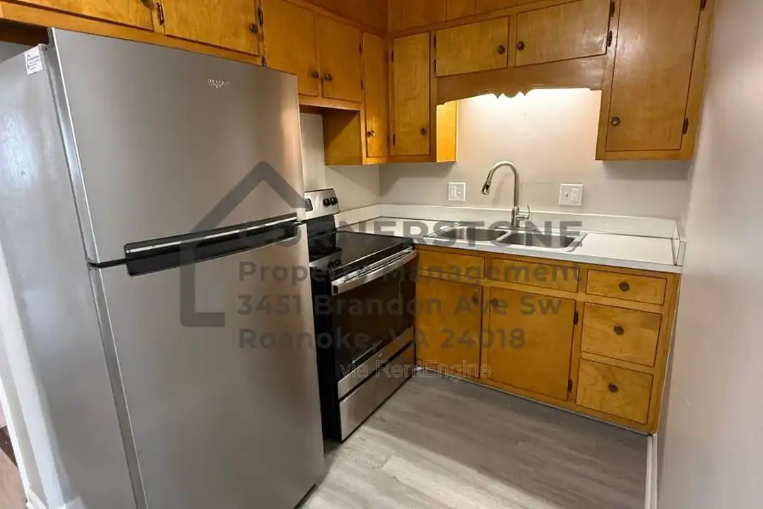 1401 3rd St SW unit 7 – photo 1