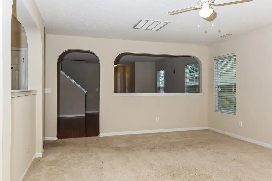 51 Valleyfield Dr - View 4
