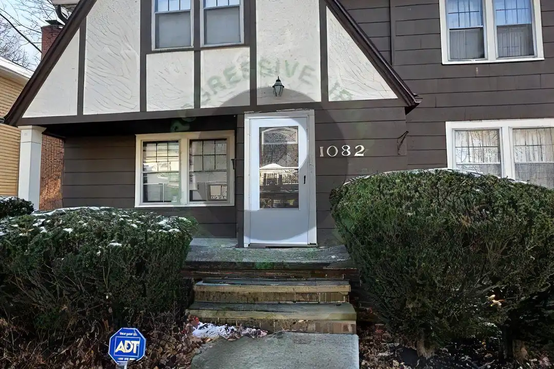 1082 Hillstone Rd unit 1 – photo 1