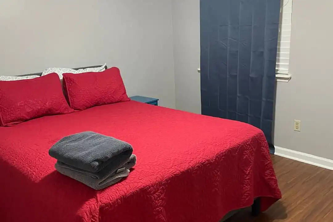 Apartment in Tallahassee - View 3