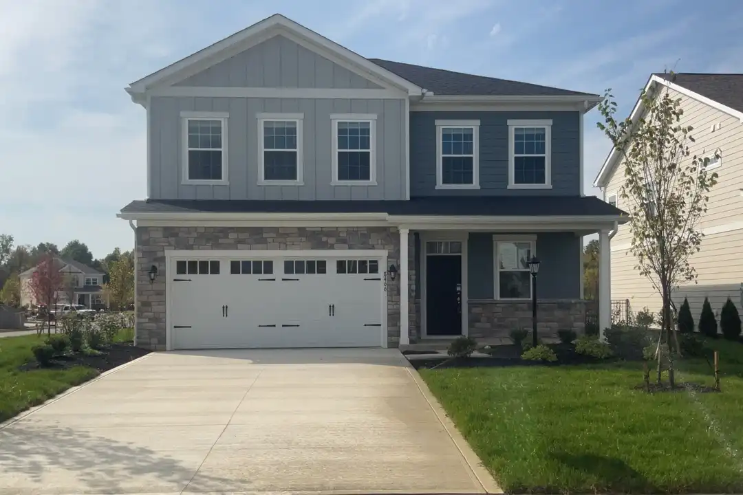 8466 North Point Dr – photo 1 of 25