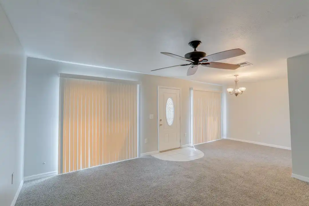 Apartment in Orlando - View 5
