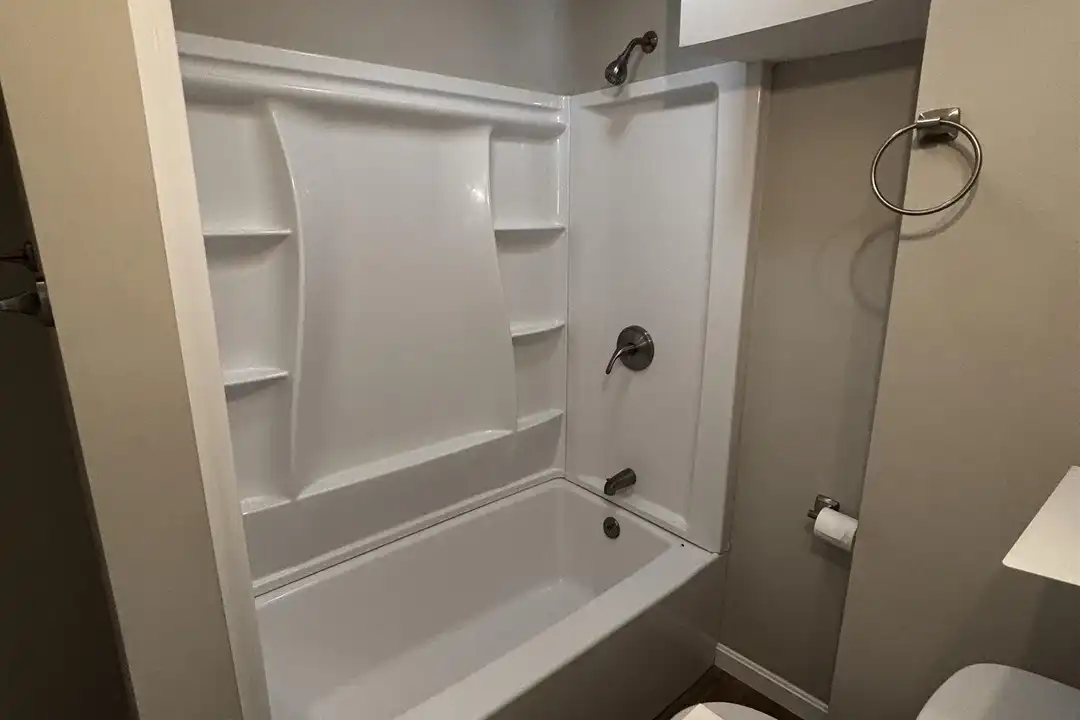 66 Richmond Rd #C - View 5