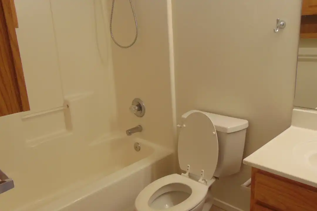 2809 N Superstition Ln unit D - View 5