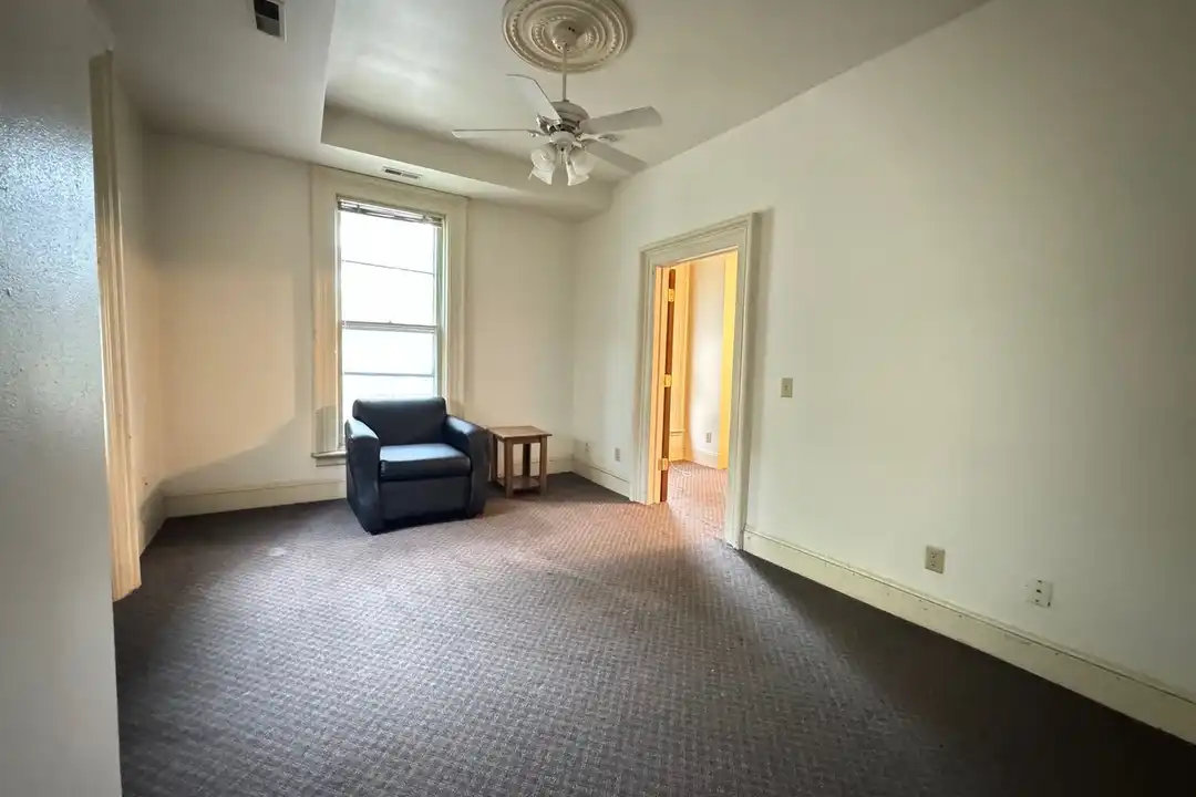234 Langdon St - View 4
