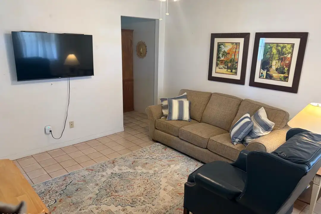 16 Oriole Cir #A - View 3