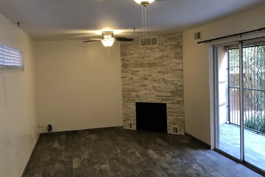 2601 W Broadway Blvd unit M-182 - View 4