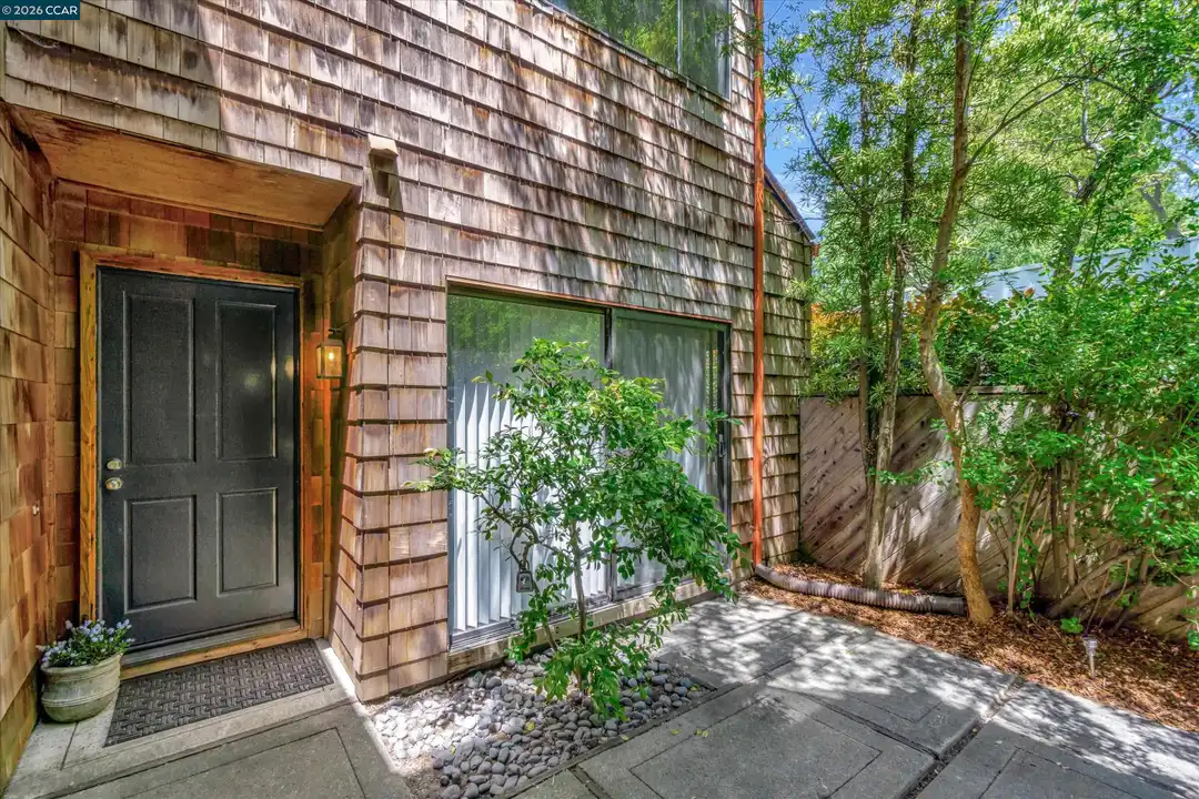 1956 Fair Ridge Ct - More