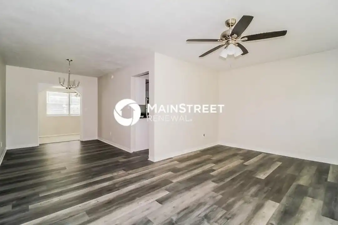 3108 Pembrook Dr - View 2
