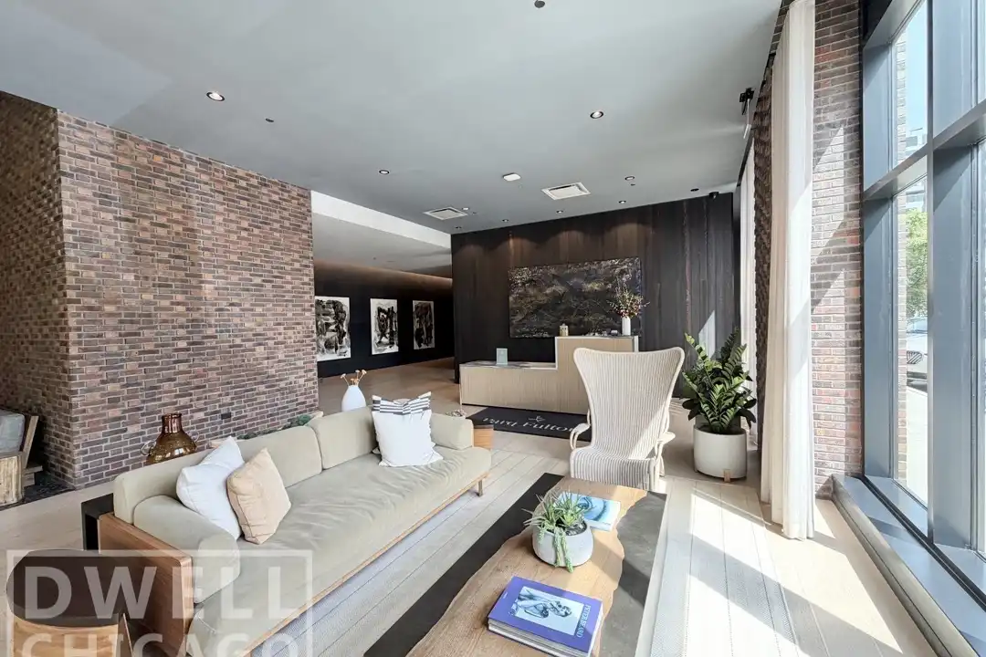 1400 W Randolph St unit 2403 - More