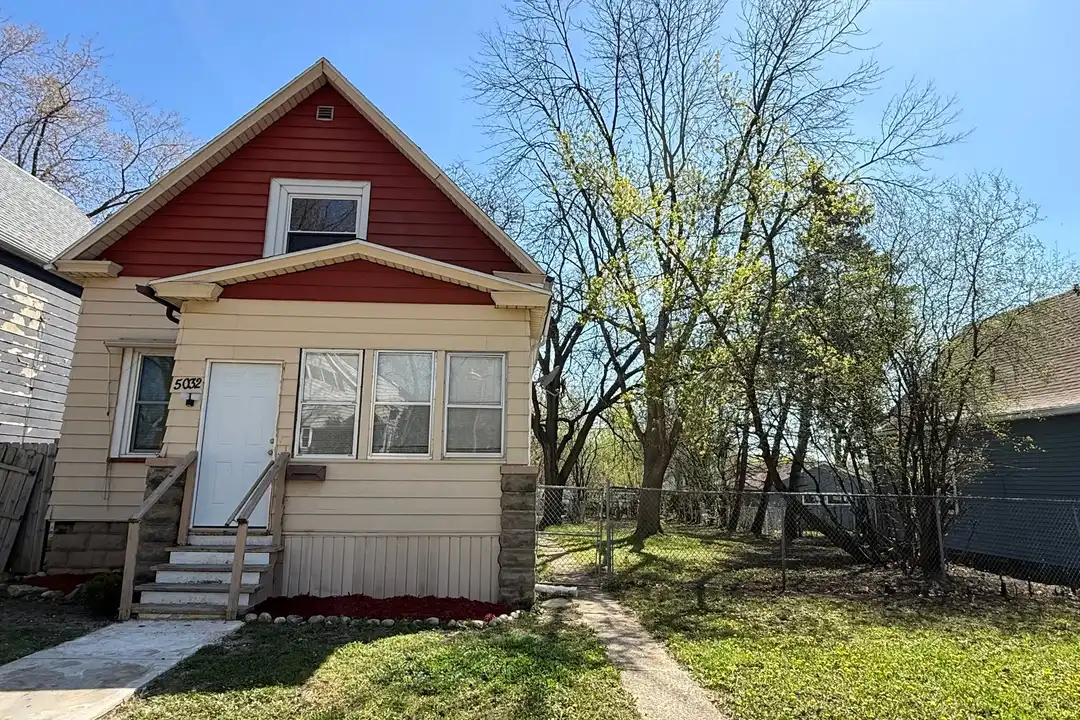 5032 N 32nd St – pohled 2