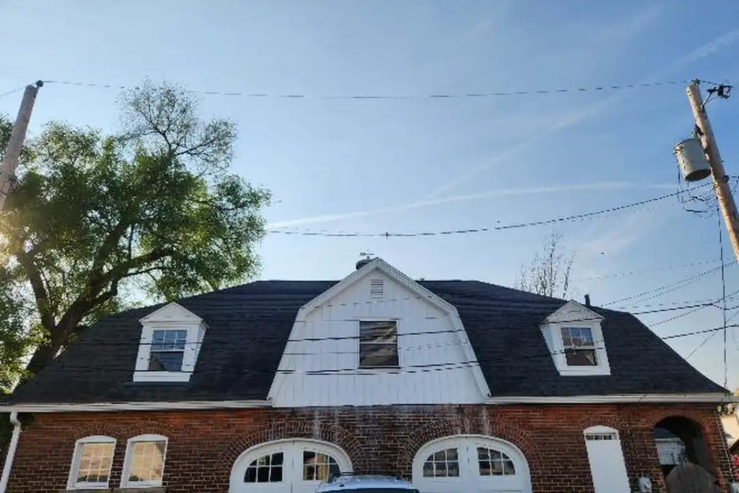 331 S Market St – photo 1 of 14