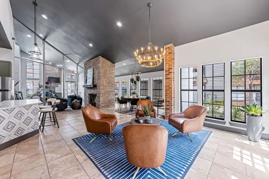 2501 Thomason Cir unit 304 - View 6