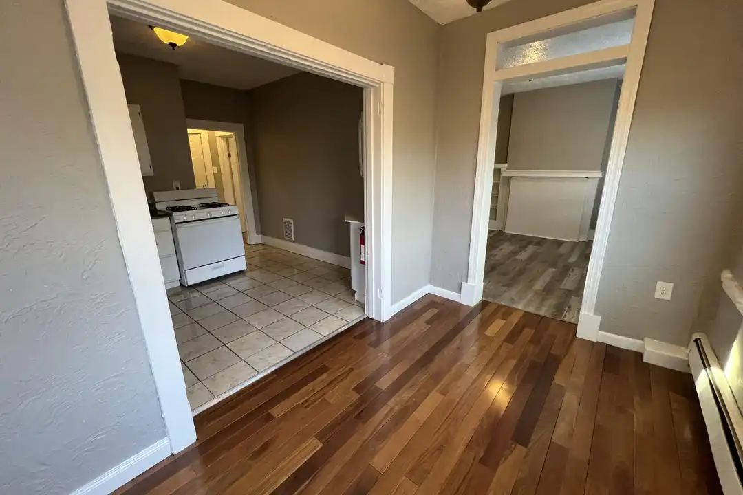 401 Carothers Ave unit 2 – photo 1 of 13