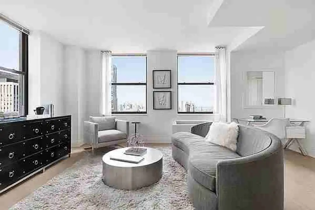 1-bedroom at 70 Pine St — photo 1 of 20