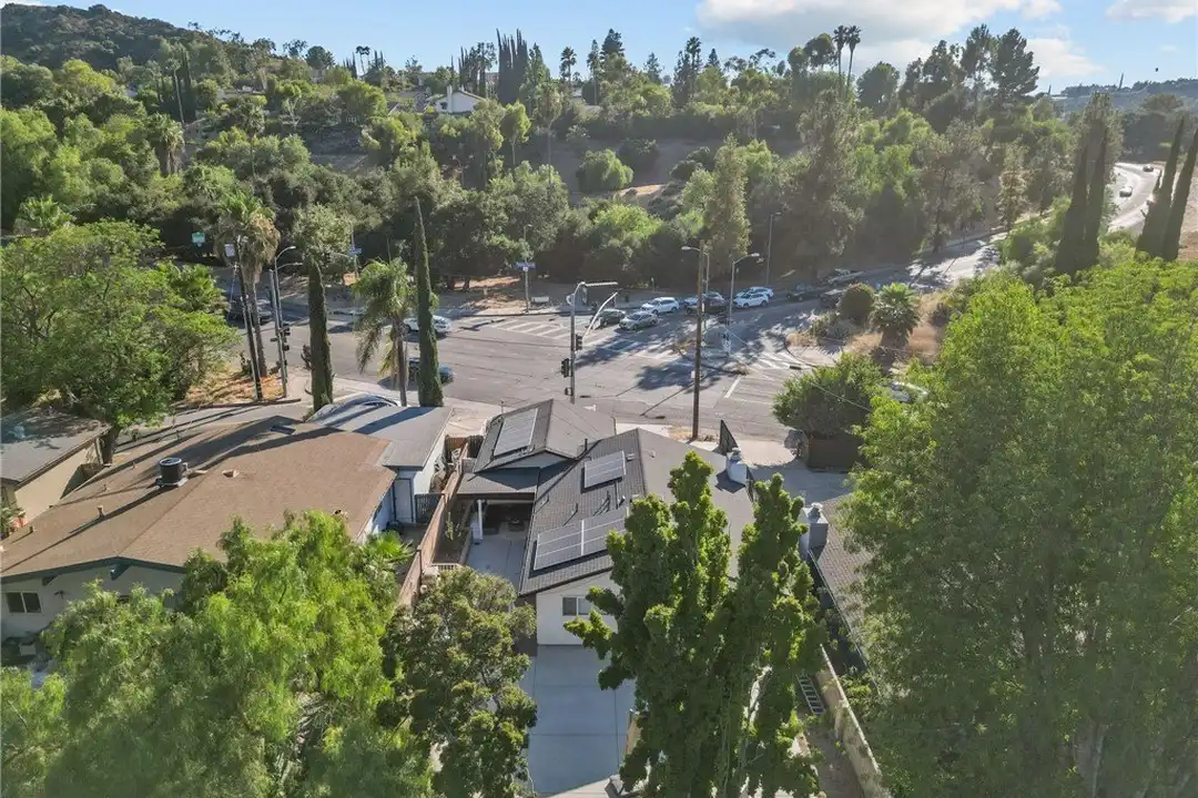 House in Los Angeles, Woodland Hills, Woodland Hills-Warner Center Neighborhood Council District - View 4