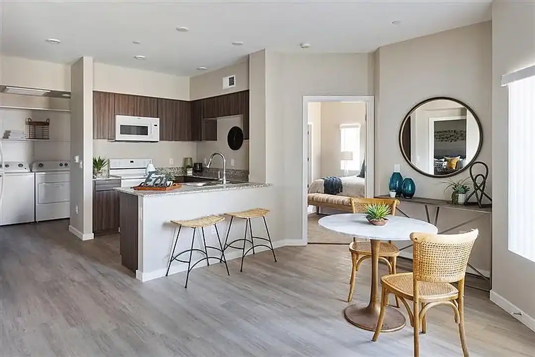 Avari Modern Apartments - View 5