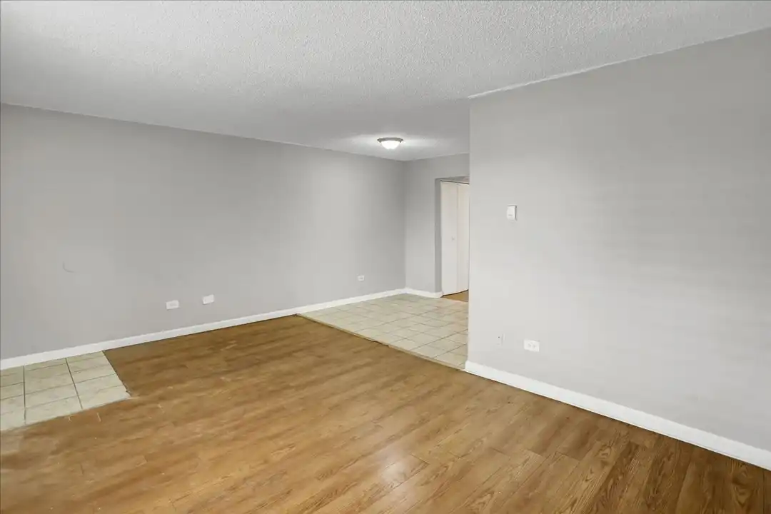1642 Alton St unit 310 - View 4