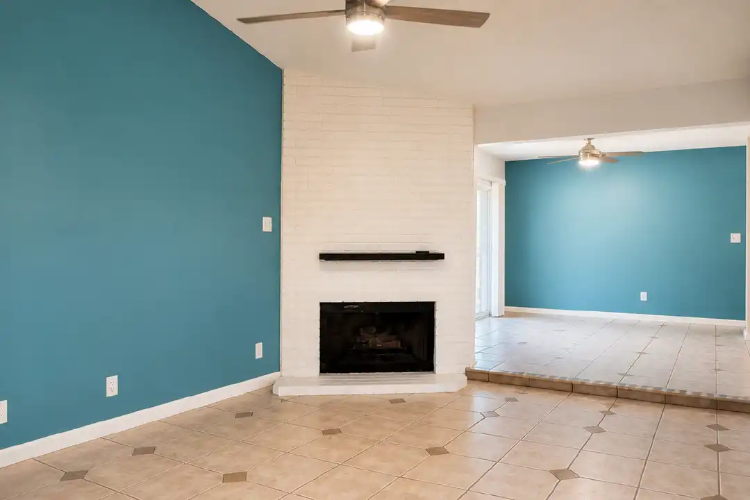5836 Palm Ave - View 2