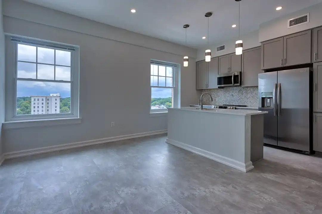 The Elliott Apartments – photo 1 of 45