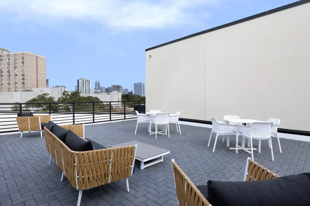 Apartment in Austin - View 3