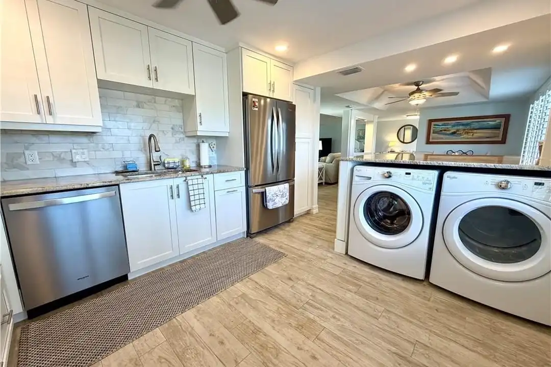 105 Penny Ln #5 - View 5