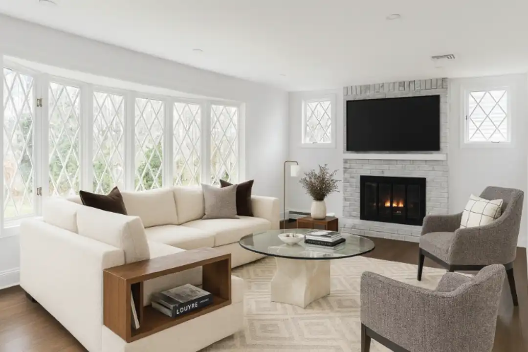 71 Tiffany Dr – photo 1 of 20