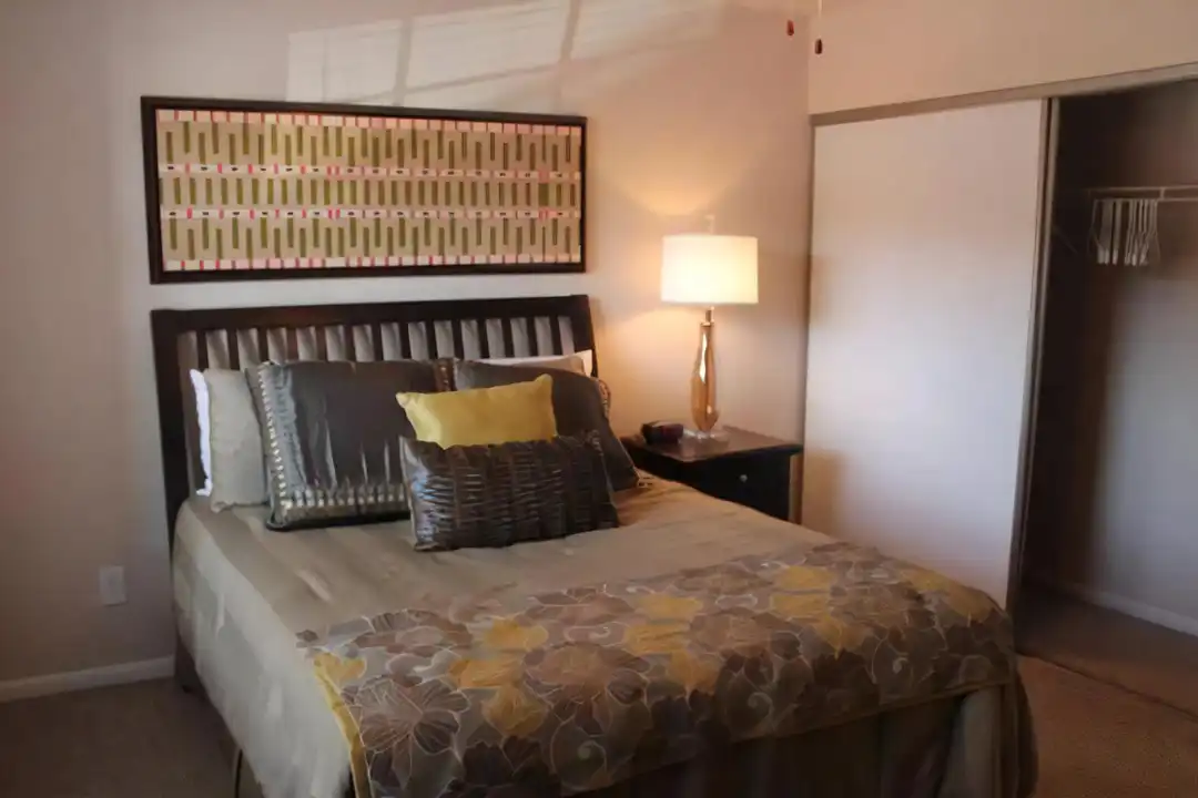 10020 Windmill Lakes Blvd unit # 118 – pohled 3