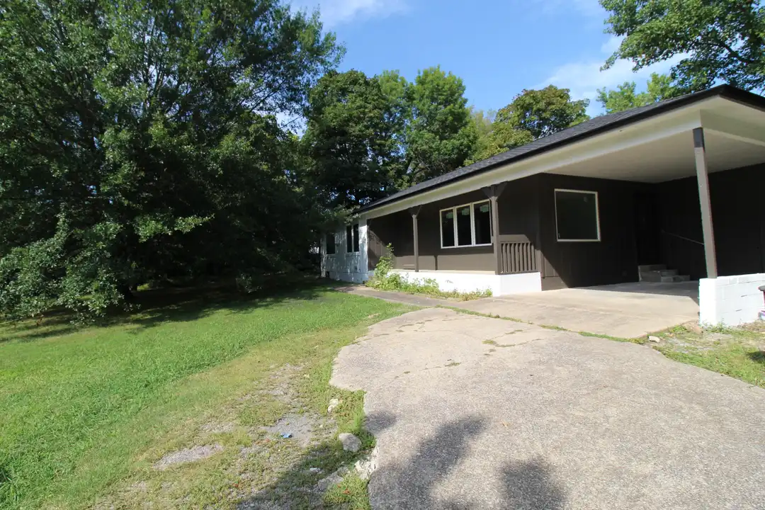 50 E 7th St - View 2