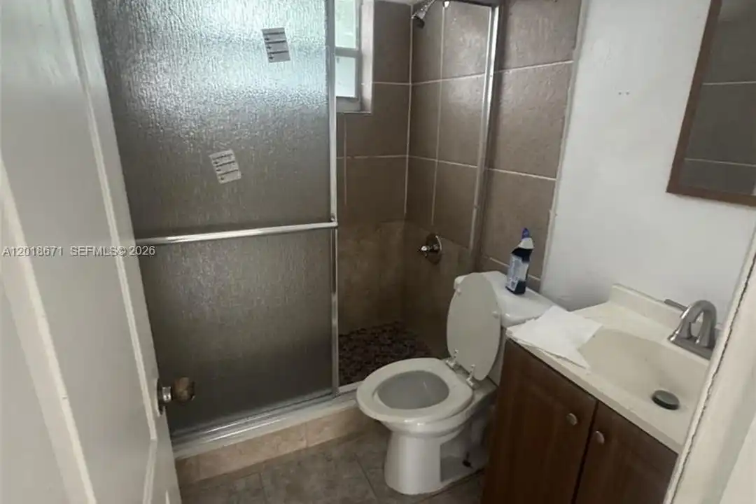 923 SE 2nd Ave #4 - View 5