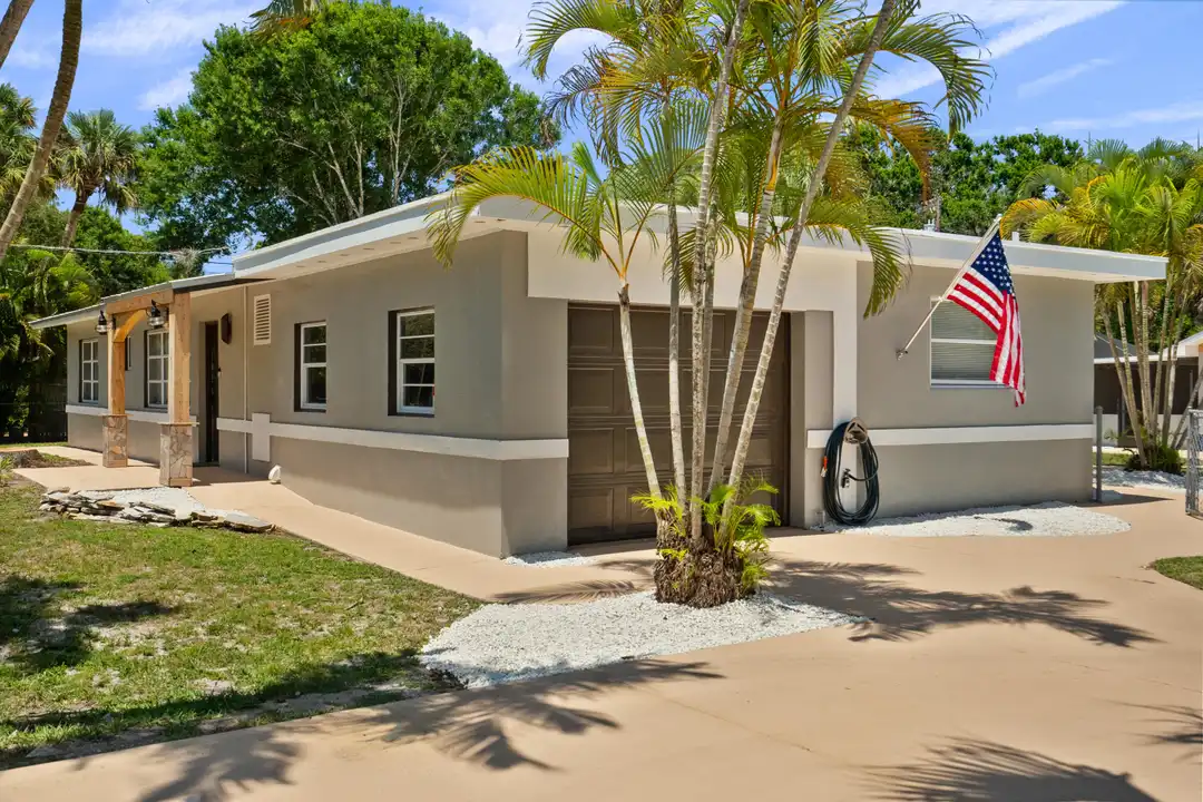 4220 Sunrise Blvd - View 4