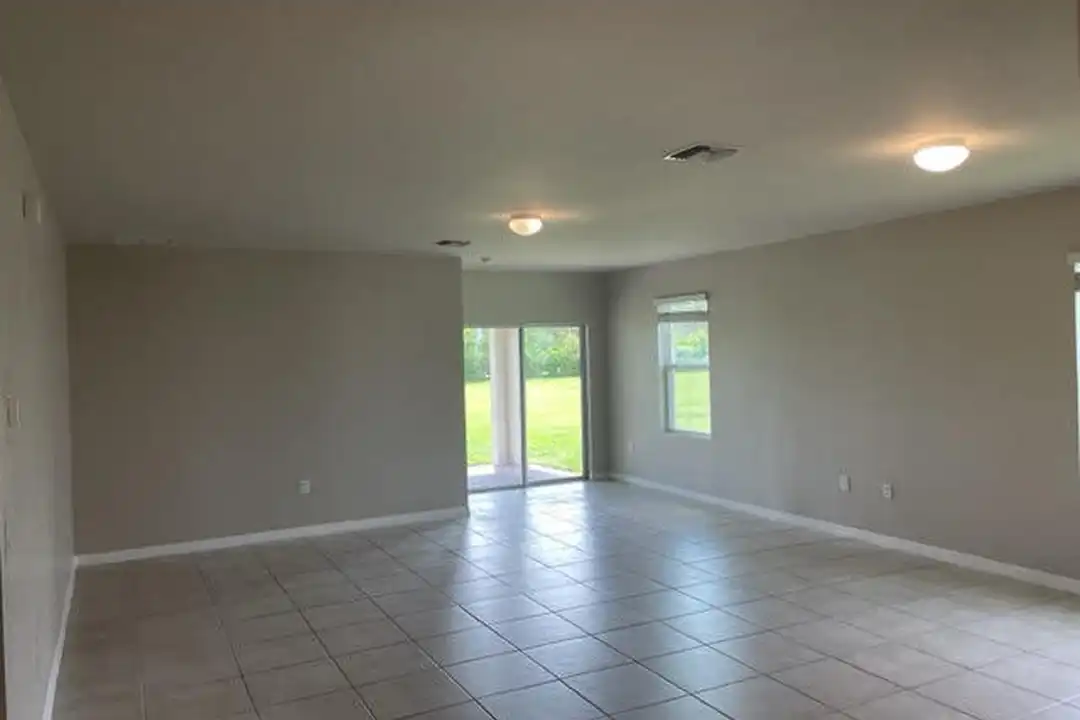 3187 Cozumel Ct - View 4