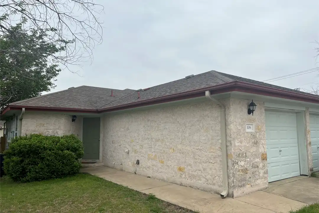 106 Marvin Cove - View 2
