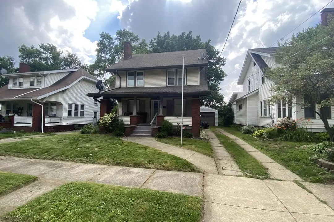 2517 Landscape Ave NW – photo 1