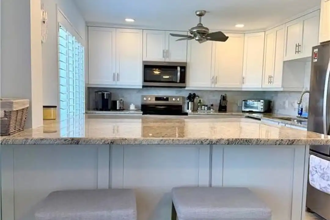 105 Penny Ln #5 - View 3