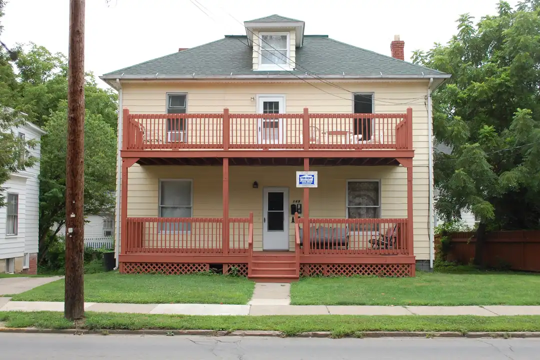 149 E State St unit C – photo 1
