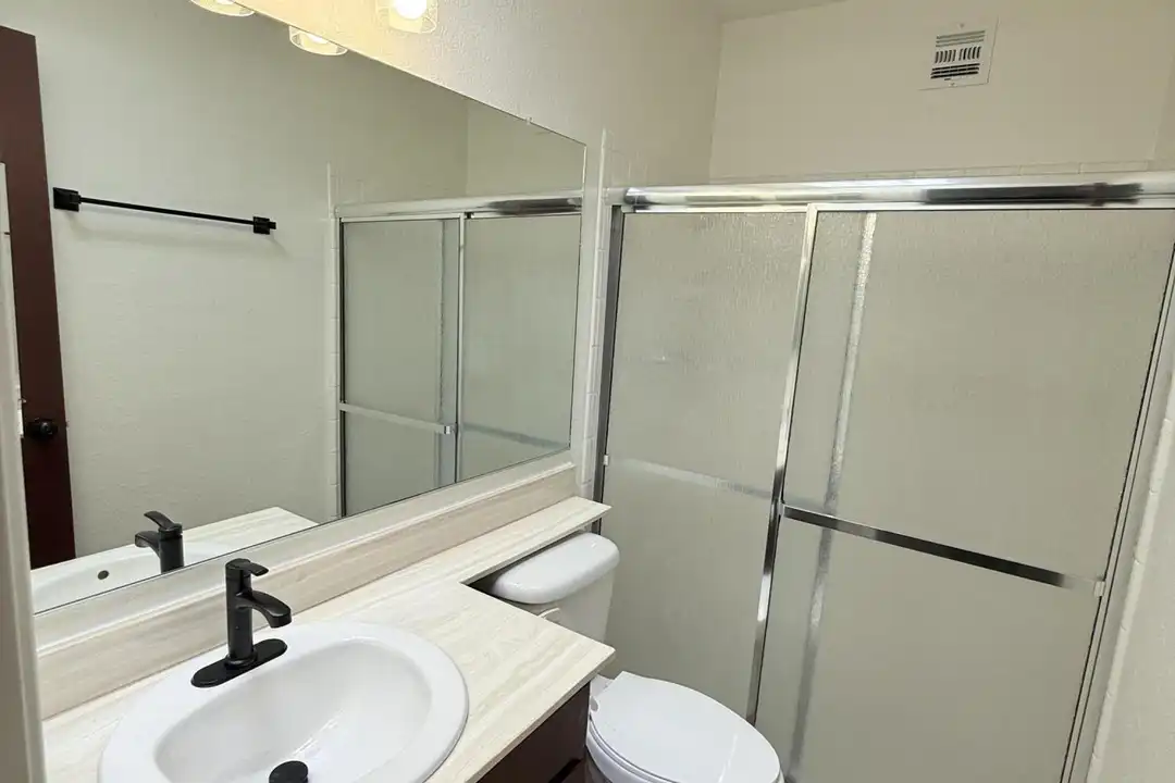 2879 W Jennie Ln - More