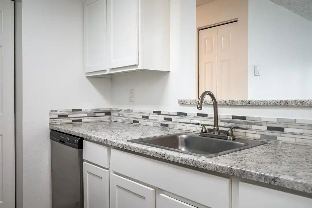Riverwood Heights Apartments - View 3