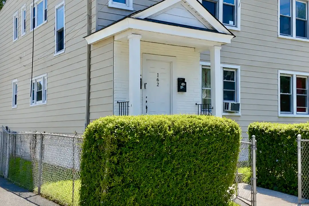 162 West End Ave unit 2 – photo 1