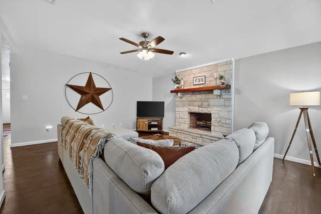 14906 Foy Dr - View 5