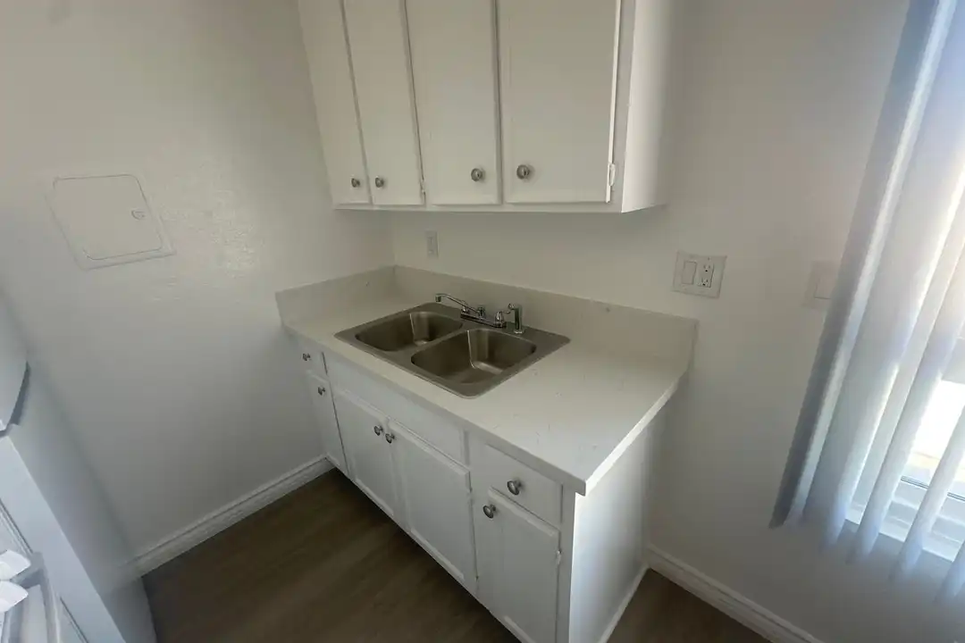 12003 Hart St unit 14 - View 4