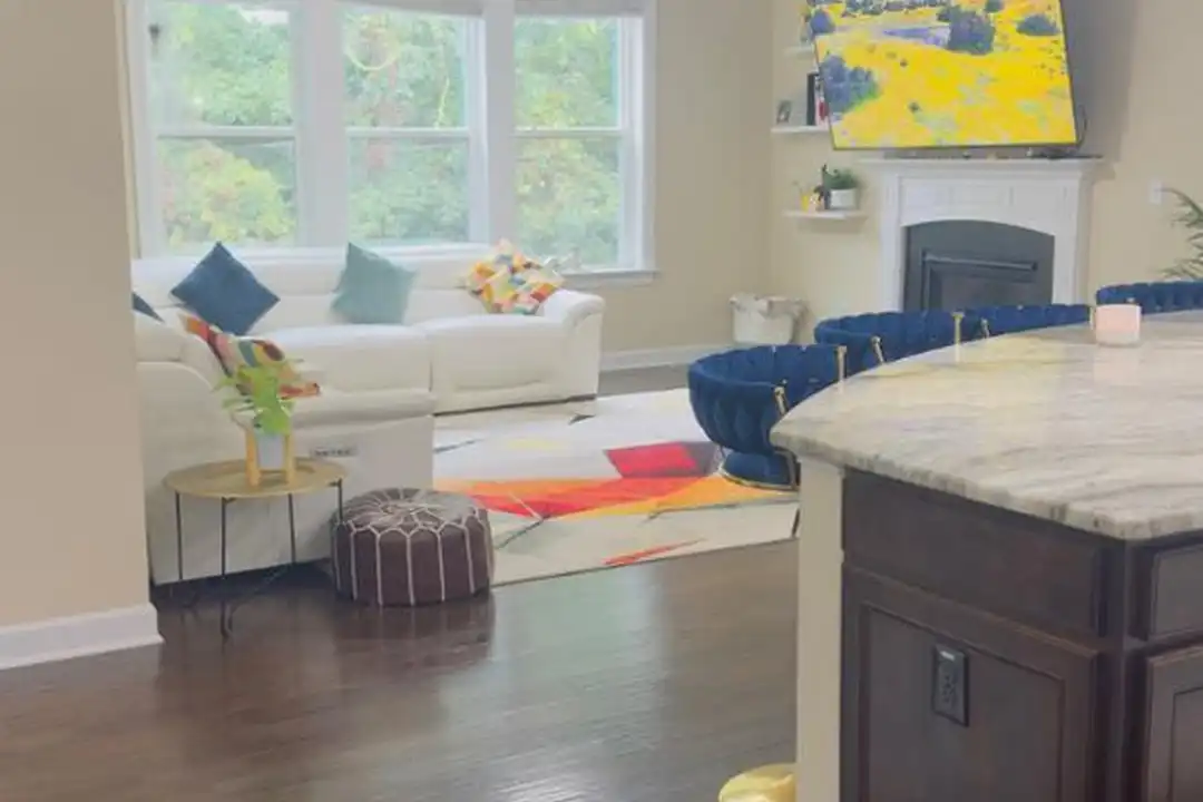 144 Mystwood Hollow Cir - More