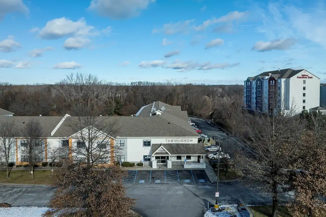 1395 Hudson – photo 1
