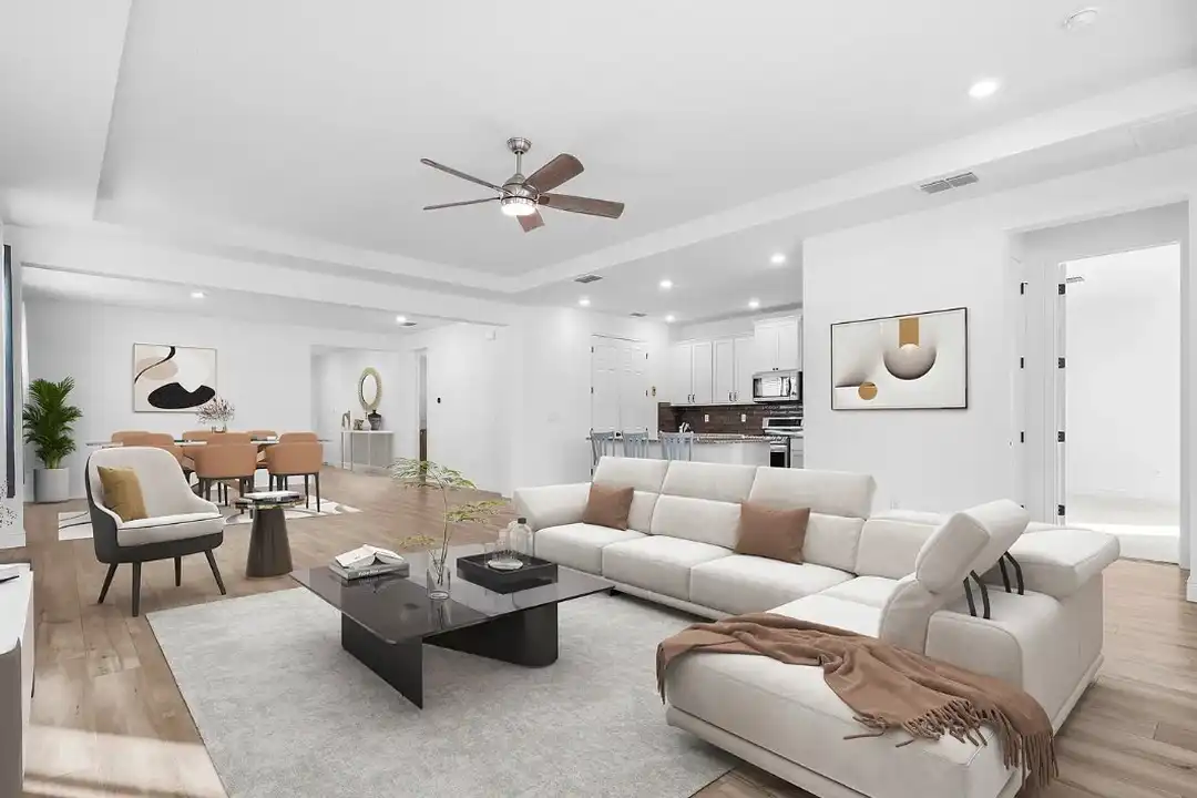 7322 34th Ct E - View 2