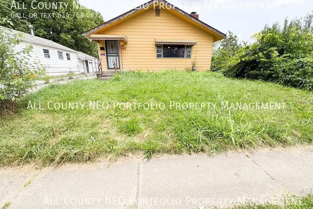 400 S Highland Ave – photo 1