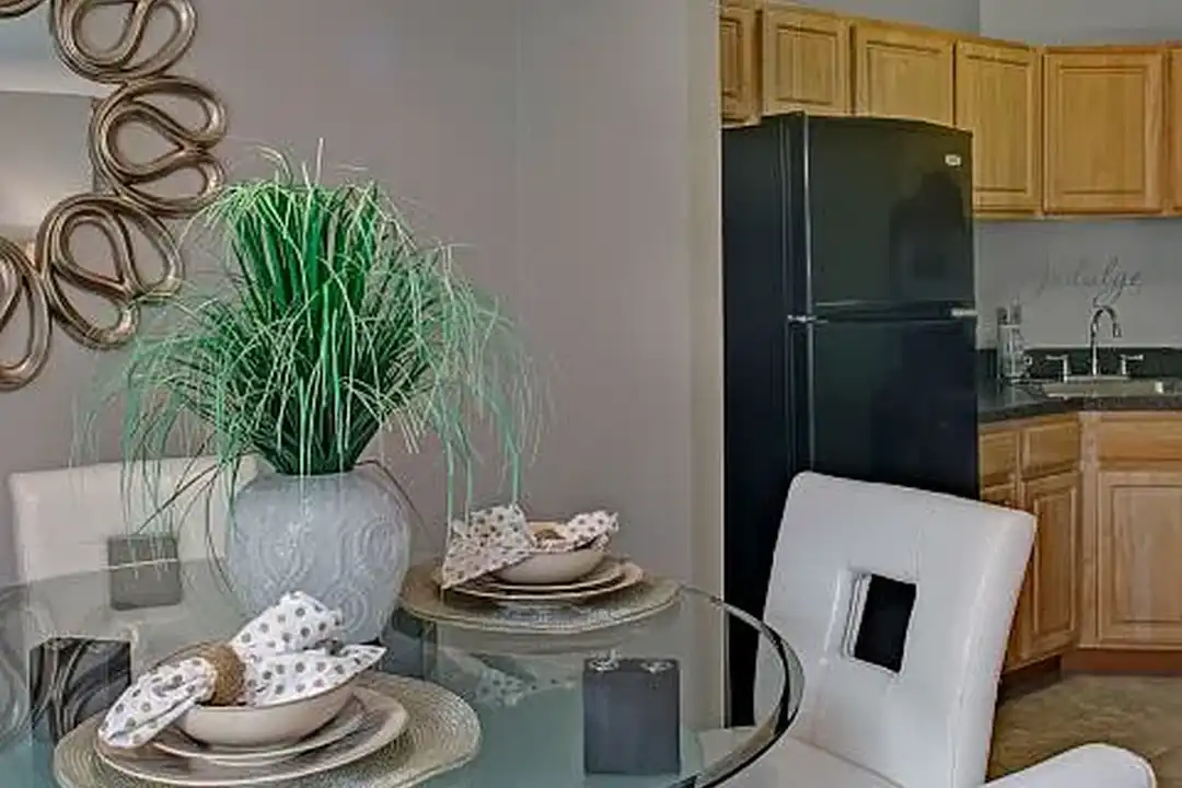 Oakcrest Towers – photo 1 of 22