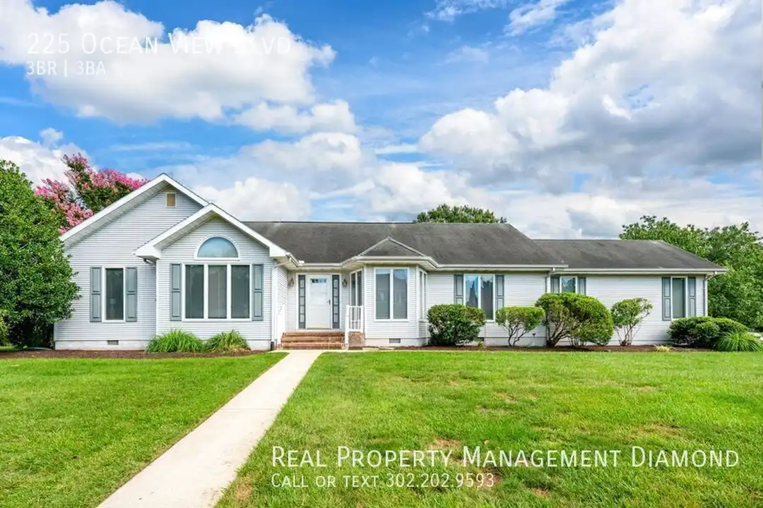 225 Ocean View Blvd – photo 1 of 37