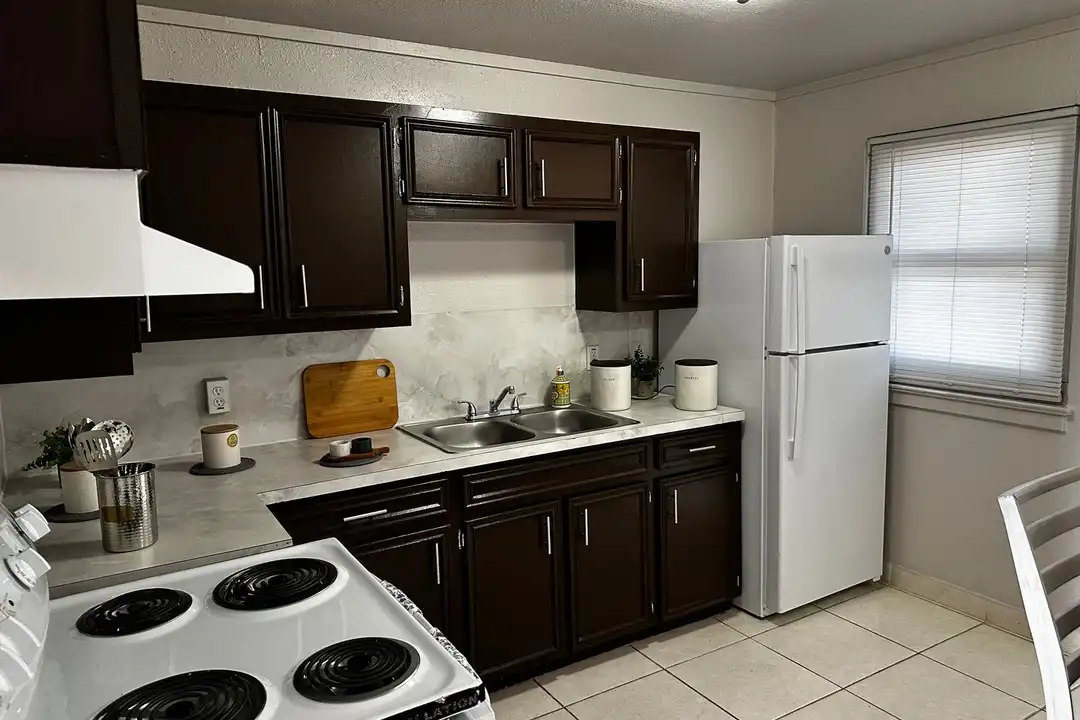 220 S 25th Ave unit 30 - View 3