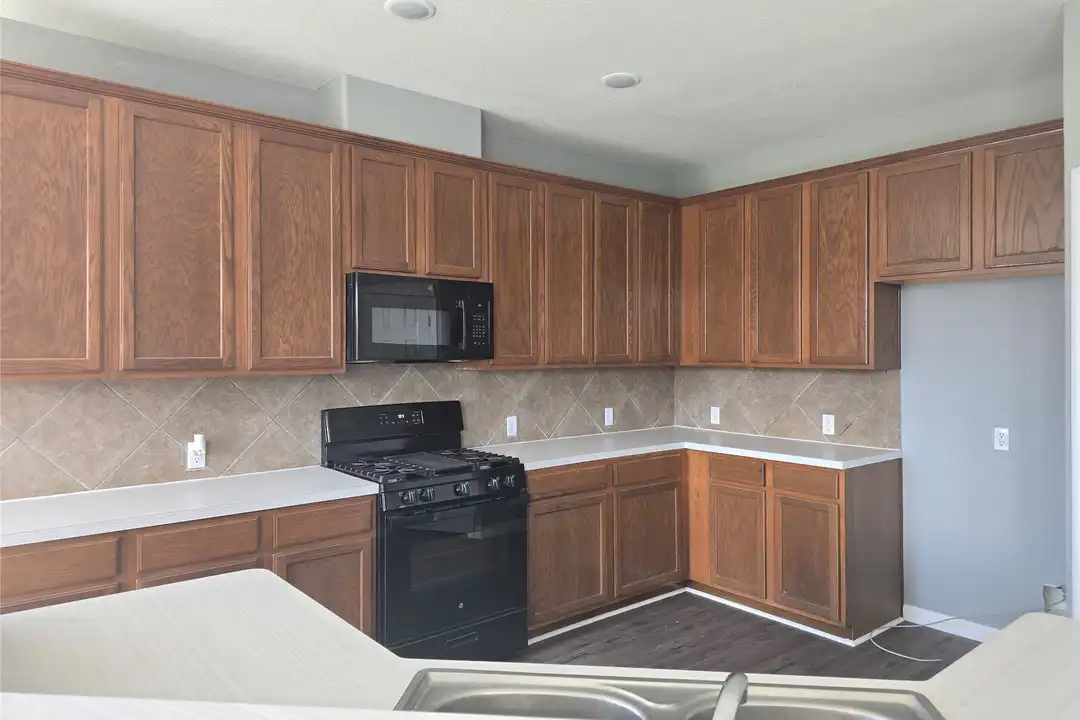 5210 Benton Dr - View 6