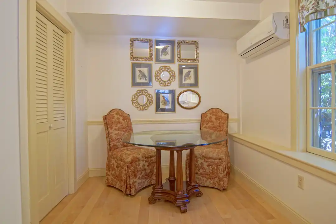 53 Austin St unit A - Portsmouth, NH | Rent.